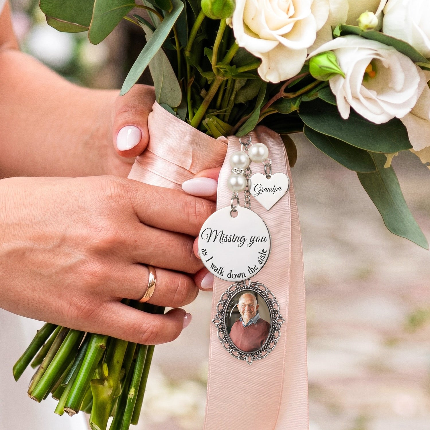 Bouquet Charm