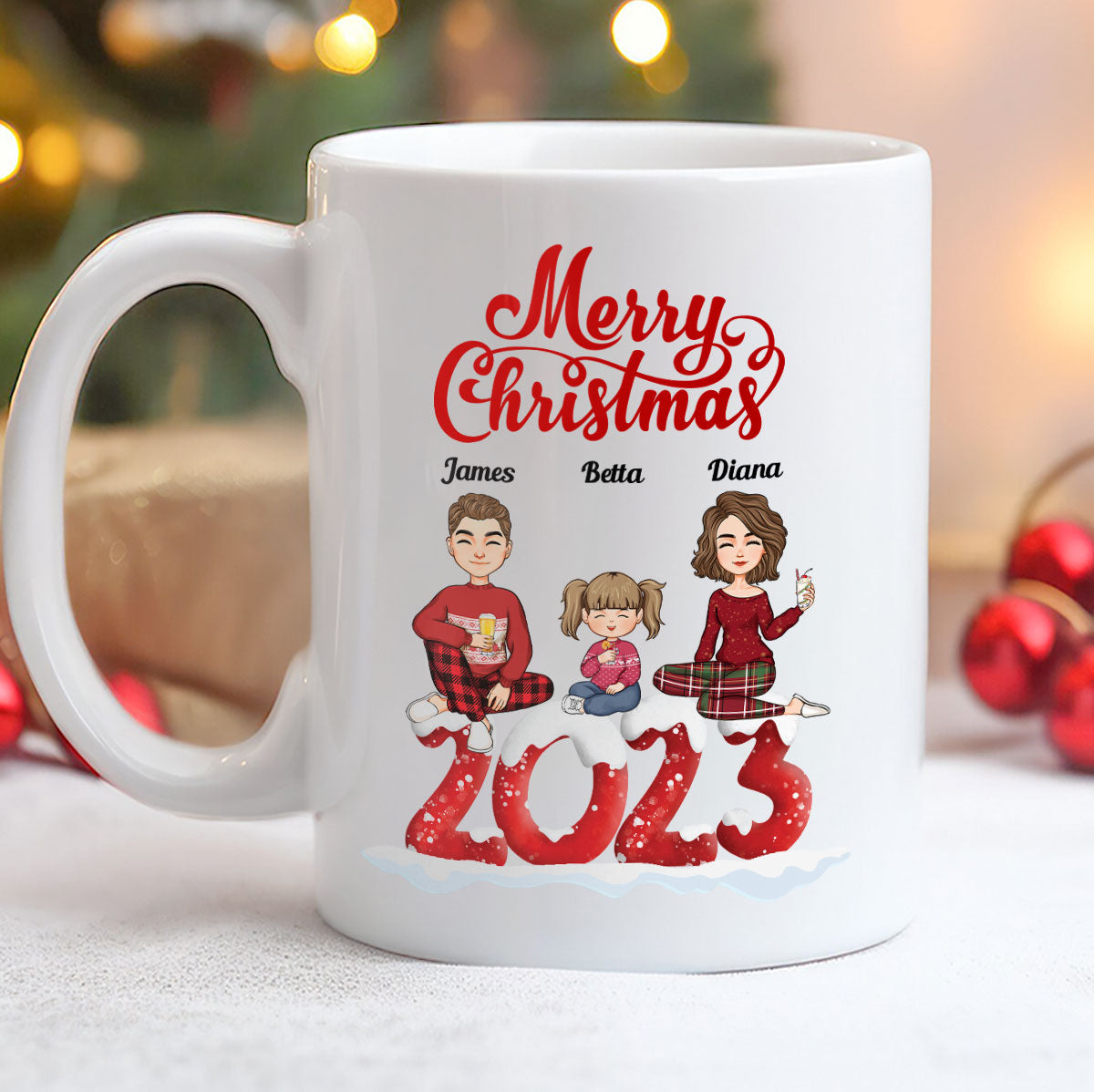 https://macorner.co/cdn/shop/files/2023-Christmas-Family-Parents-With-Kids-Personalized-Mug4.jpg?v=1695095783&width=1445