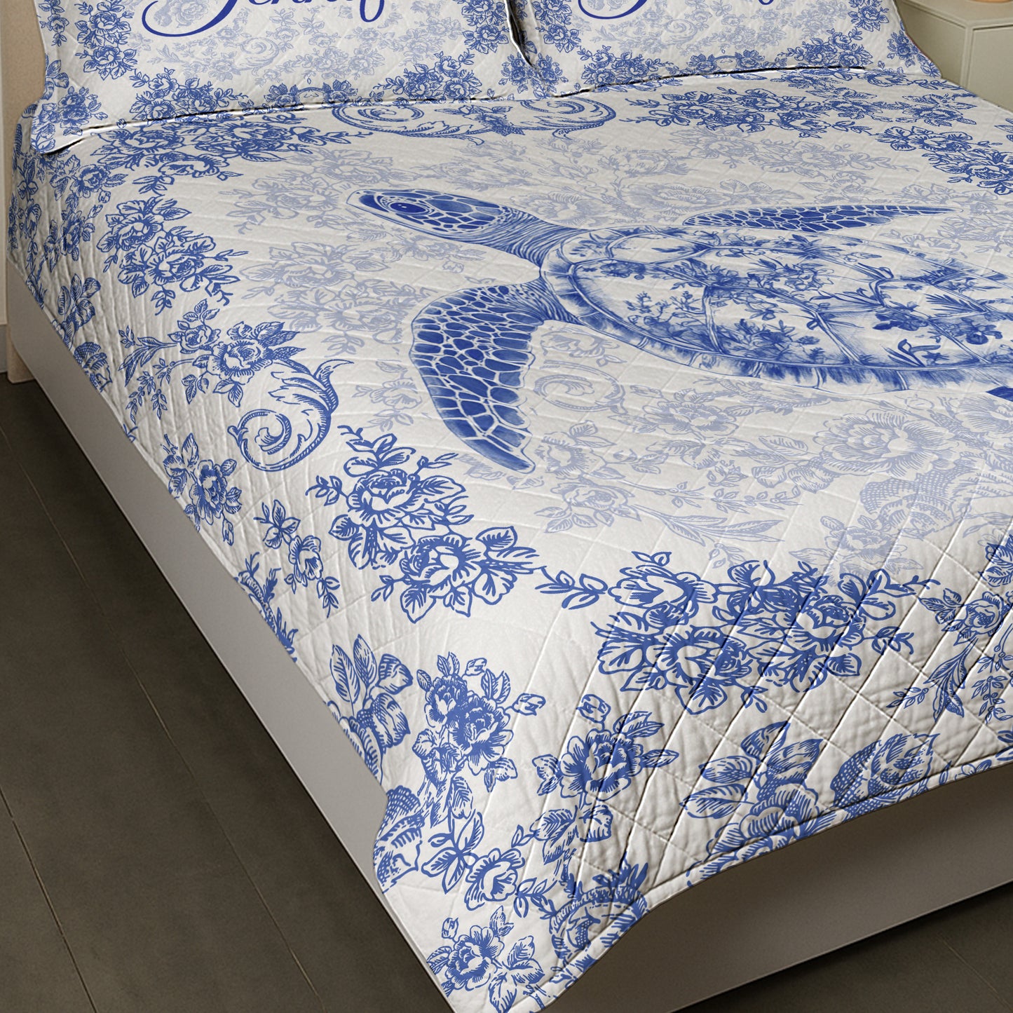 Animal Lovers Vintage Toile De Jouy - Custom Quilt Set