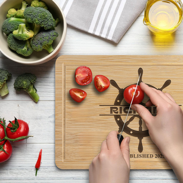 Autical_Anchor_Charcuterie_Gift_Personalized_Cutting_Board_4