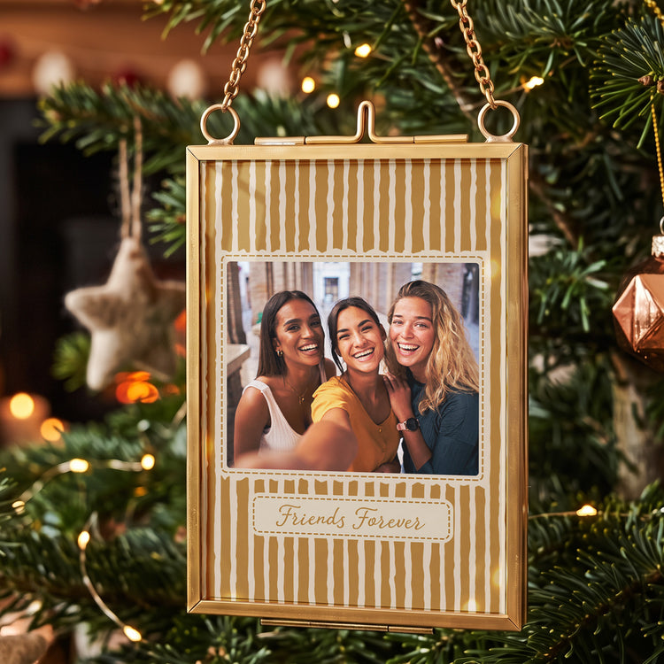 Best-Friend-Photo-Gifts-For-Bestie,-Sister-Vintage-Stripe-With-Frame-Personalized-Ornament