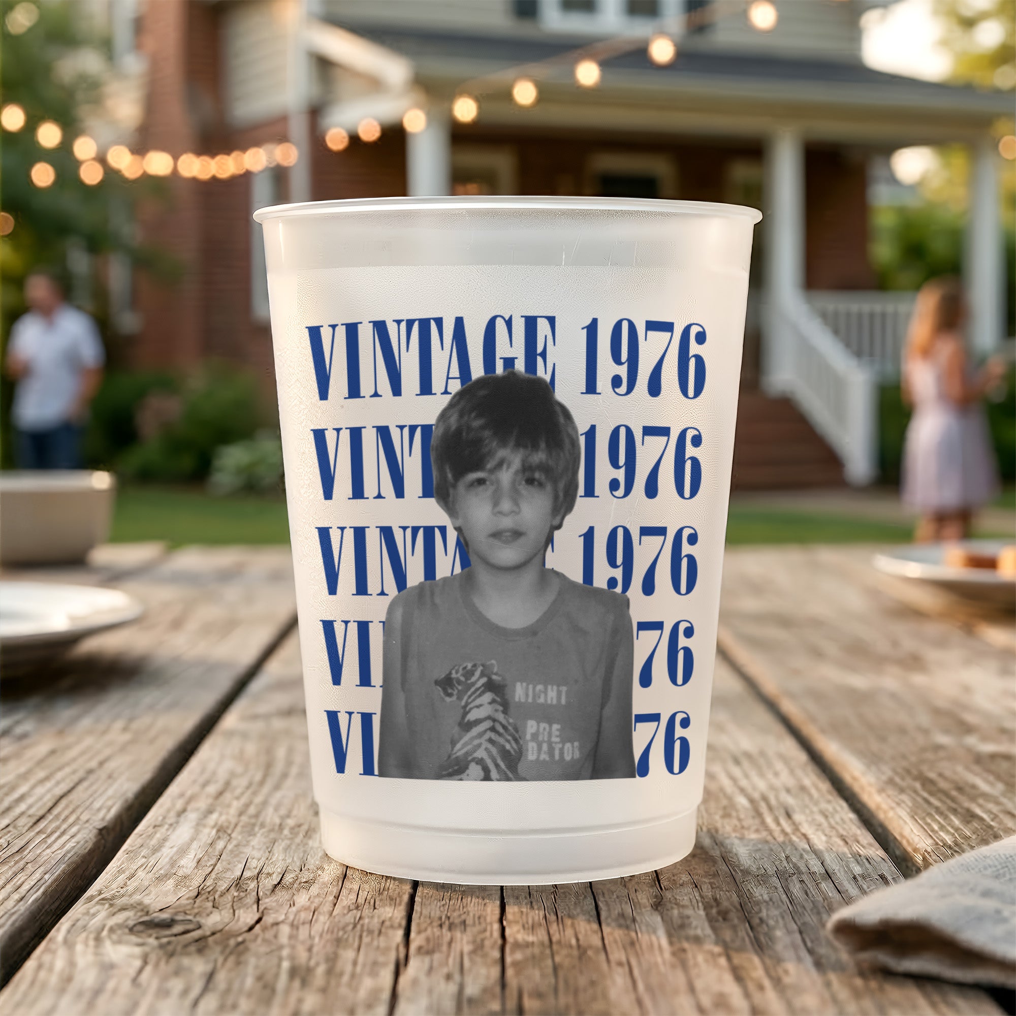 Birthday-Party-Favors-Custom-Vintage-Photo-And-Year,-Childhood-Photo-Personalized-Cups-5