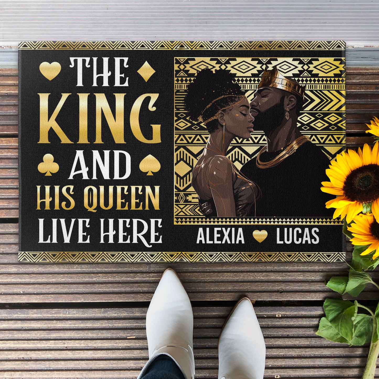Black Couple The King And His Queen Live Here - Personalized Doormat