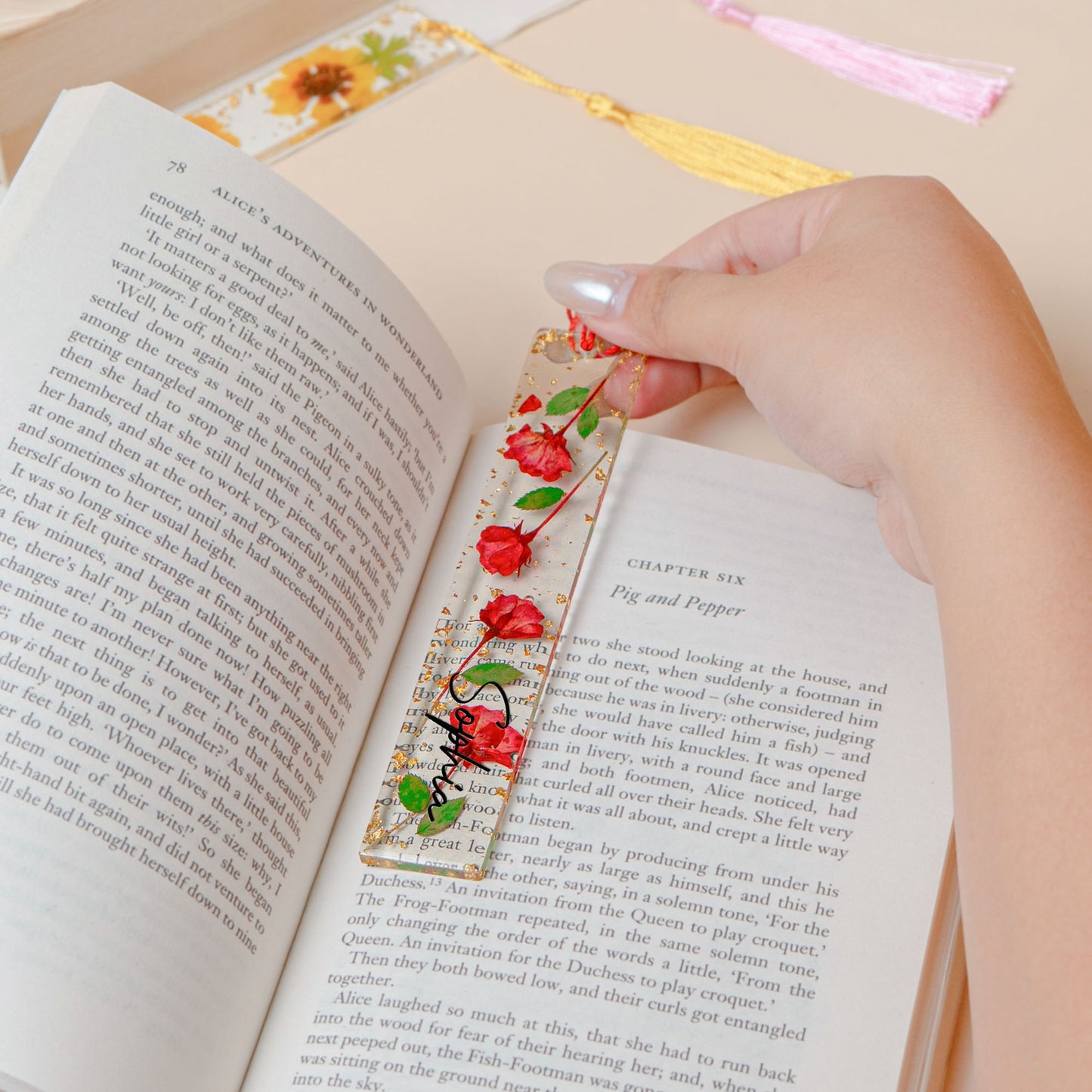 Book Lover, Birth Flower, Custom Name - Personalized Resin Birth Flower Bookmark