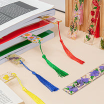 Book Lover, Birth Flower, Custom Name - Personalized Resin Birth Flower Bookmark