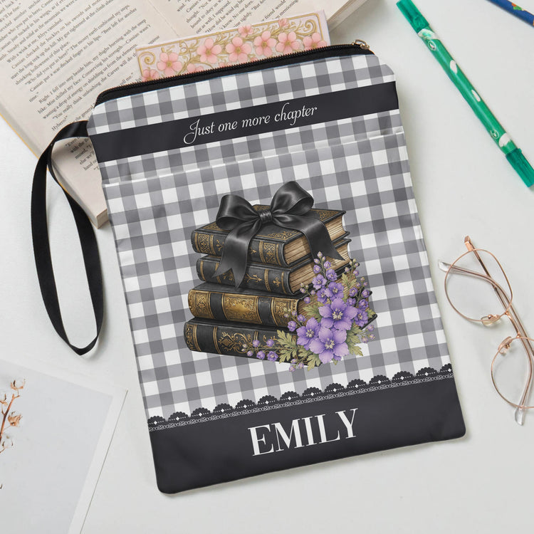 Bookaholic-Gift-For-Book-Lovers,-Bookworm-Personalized-Book-Sleeve-4