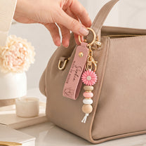 Bridesmaid-Gift-Custom-Name-&-Birth-Flower-Wedding-Gifts-For-Bridesmaid-BFF-Personalized-Keychain-4