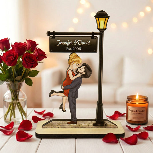 Couple Kissing Anniversary Valentine's Day Gift For Her, Him - Personalized Wooden Plaque