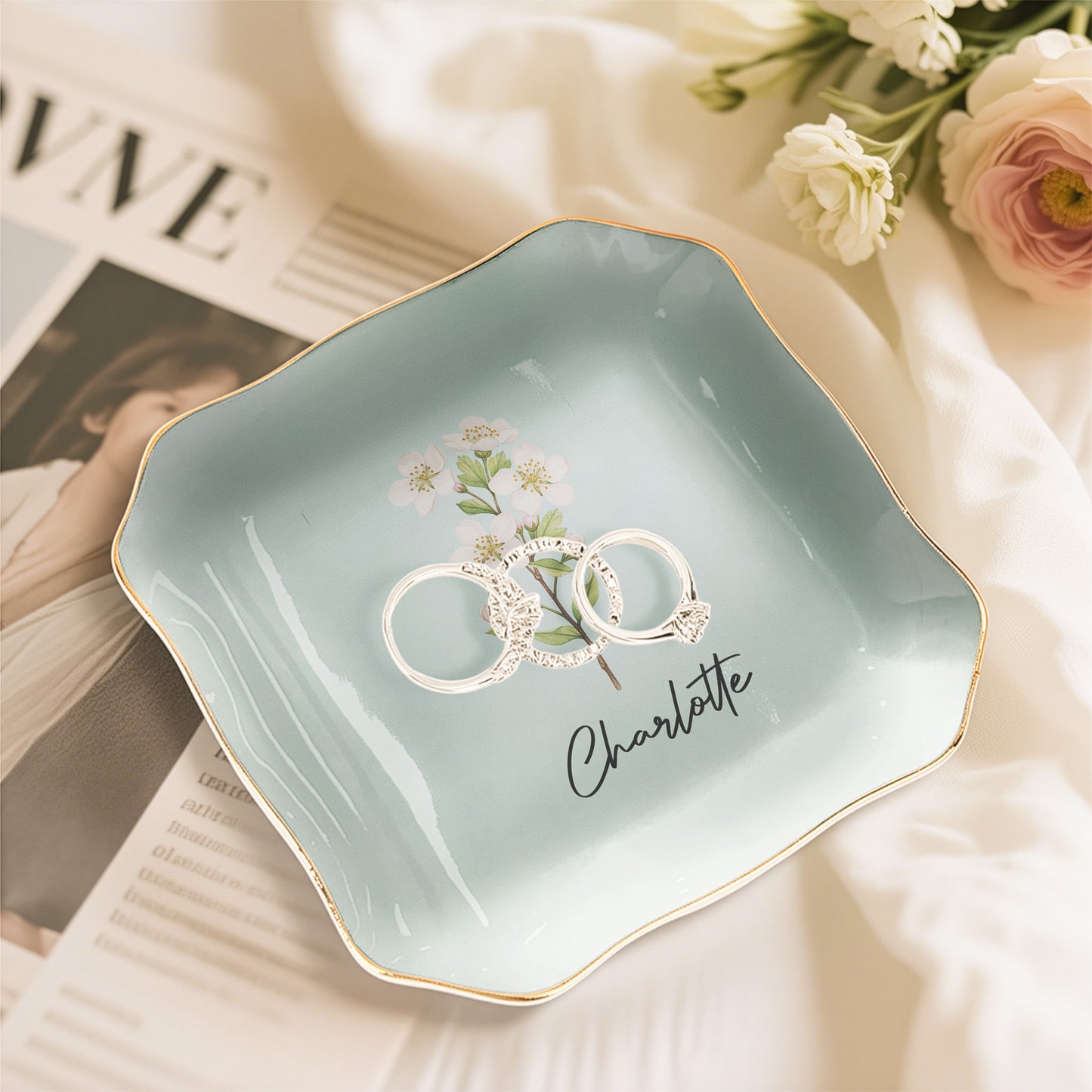 Custom Birth Flower & Name For Her, Gift For Friends, Coworkers, Daughters, Sisters - Personalized Jewelry Dish