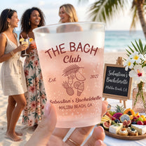 Custom-Bachelorette-Party-Cups-Beach-Bach-Girls-Trip,-Hens-Party-Personalized-Cups1