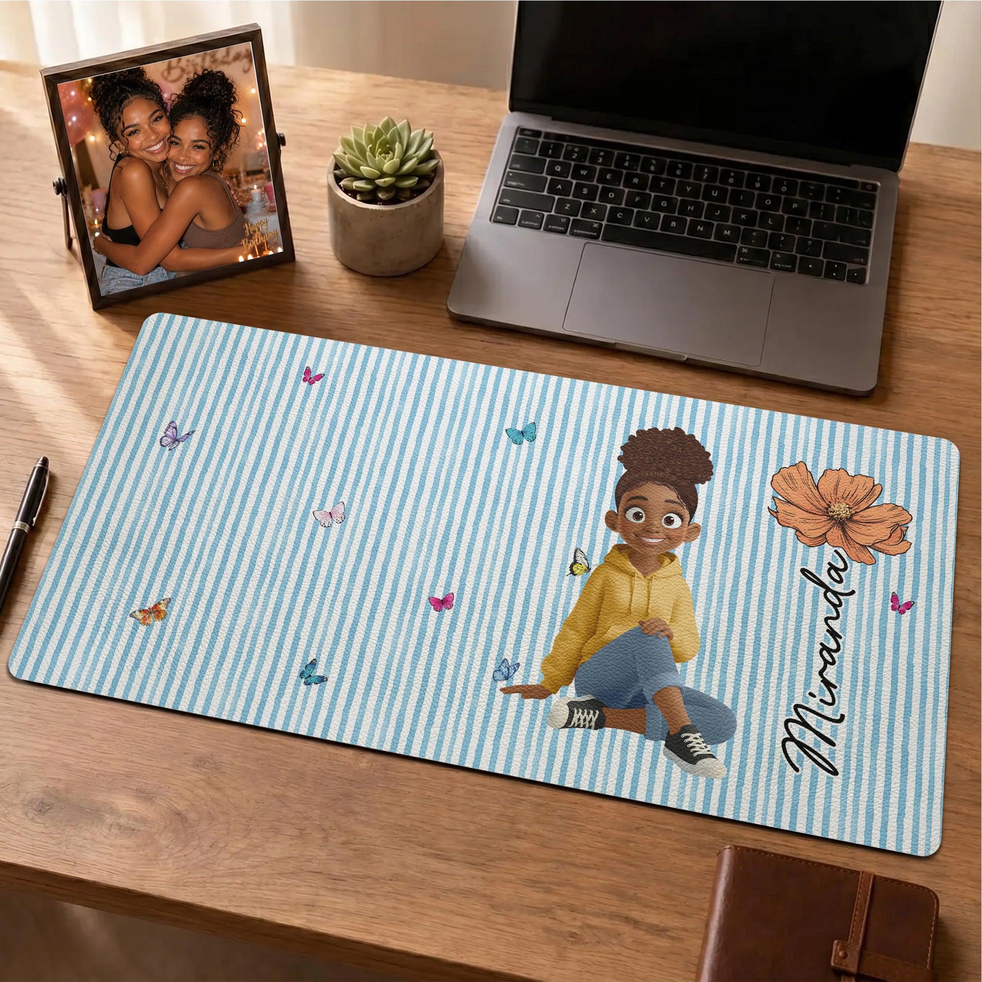 Custom-Birth-Flower-&-Cute-Character-For-Her,-Coworker,-Friends,-Daughter-Personalized-Desk-Mat-4