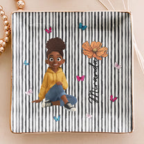 Custom-Birth-Flower-&-Cute-Character-For-Her,-Coworkers,-Friends,-Daughter-Personalized-Jewelry-Dish-1