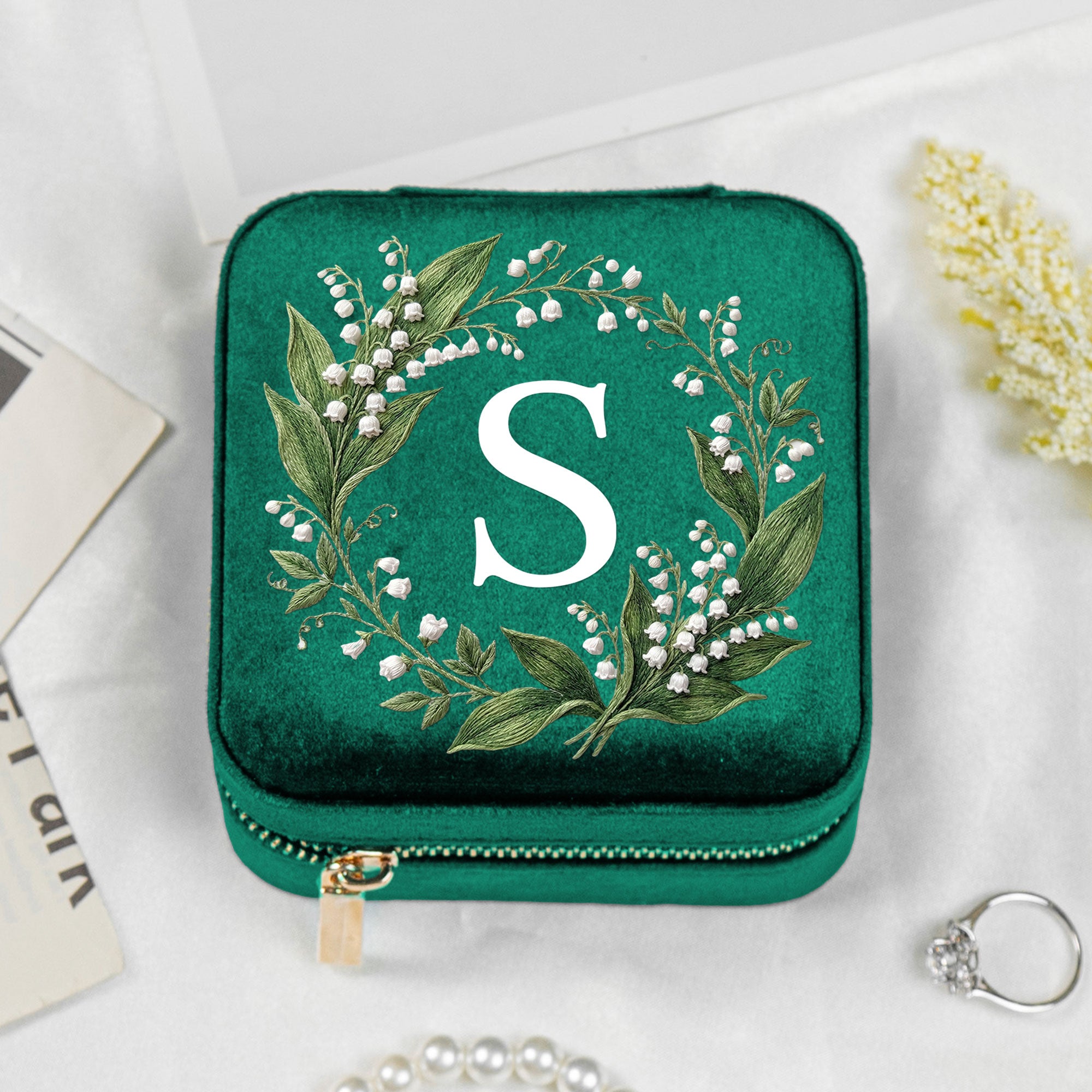 Custom-Birth-Flower-&-Name-Birth-Flower-Faux-Pattern-Personalized-Jewelry-Box-4