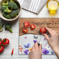 Custom-Birth-Flower-&-Name,-For-Her,-Daughter,-Wife,-Mom,-Grandma-Printed-Effect-Personalized-Cutting-Board-3