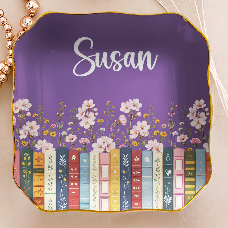 Custom-Birth-Flower-&-Name-For-Her,-Gift-For-Friends,-Book-Lovers,-Book-Clubs-Personalized-Jewelry-Dish-4