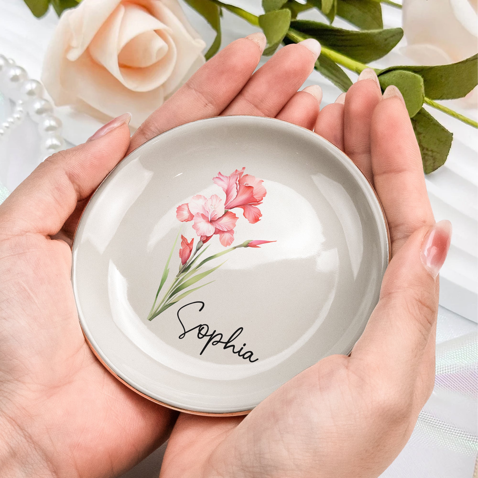 Custom-Birth-Flower-&-Name-For-Her-Gift-For-Friends-Sisters-Personalized-Jewelry-Dish-6