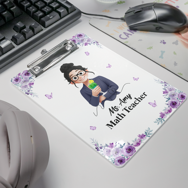 Custom-Character-For-Nurse,-Teacher,-Coworker,-Boss-With-Name-Personalized-Clipboard-5