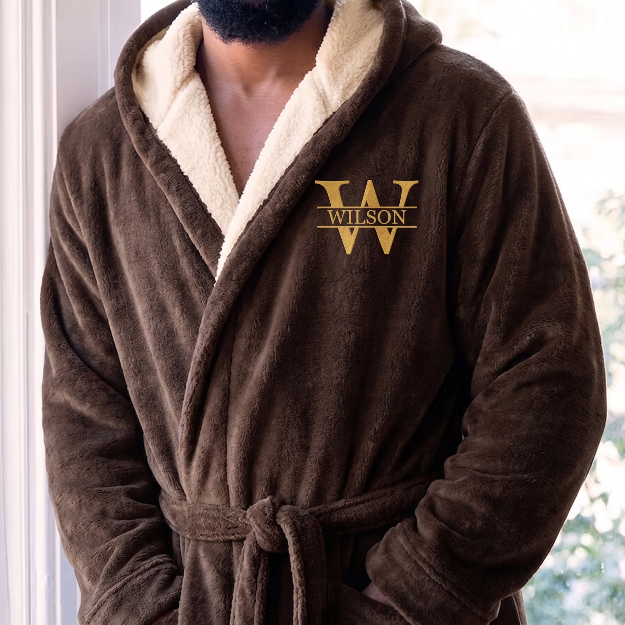 Custom-Elegant-&-Vintage-Monogram,-Best-Man-Groom-Groomsman-Robe,-Gift-For-Men,-Him-Personalized-Robe-2