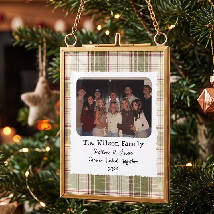 Custom-Family-Photo-Portrait-Frame-For-Siblings,-Parents,-Grandparents-Personalized-Ornament3