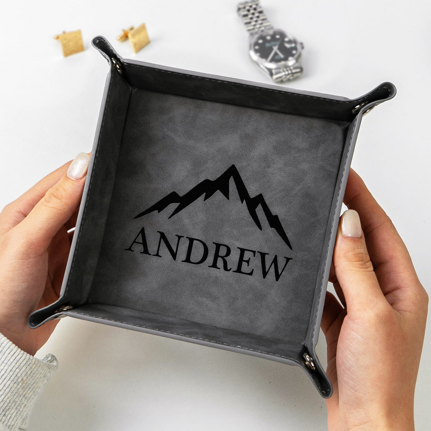 Custom-Initial-Names-For-Him,-Son,-Husband,-Boyfriend,-Coworkers-Personalized-Valet-Tray-3
