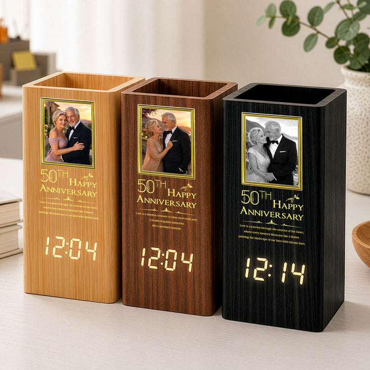 Custom-Milestone-Wedding-Anniversary-Clock-Gifts-For-Parents,-Couple-Personalized-Pen-Holder-With-Clock-2