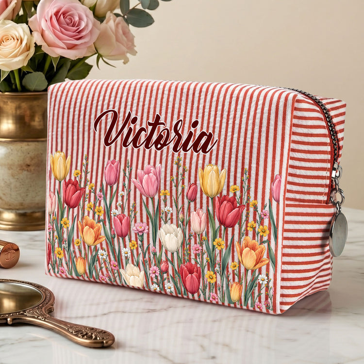 Custom-Name-&-Birth-Flower-For-Coworkers,-Teachers,-Friends,-Boss-Personalized-Makeup-Bag-1