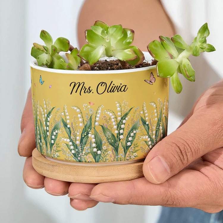 Custom-Name-&-Birth-Flower-For-Her,-Coworkers,-Daughter,-Friends-Personalized-Plant-Pot-6
