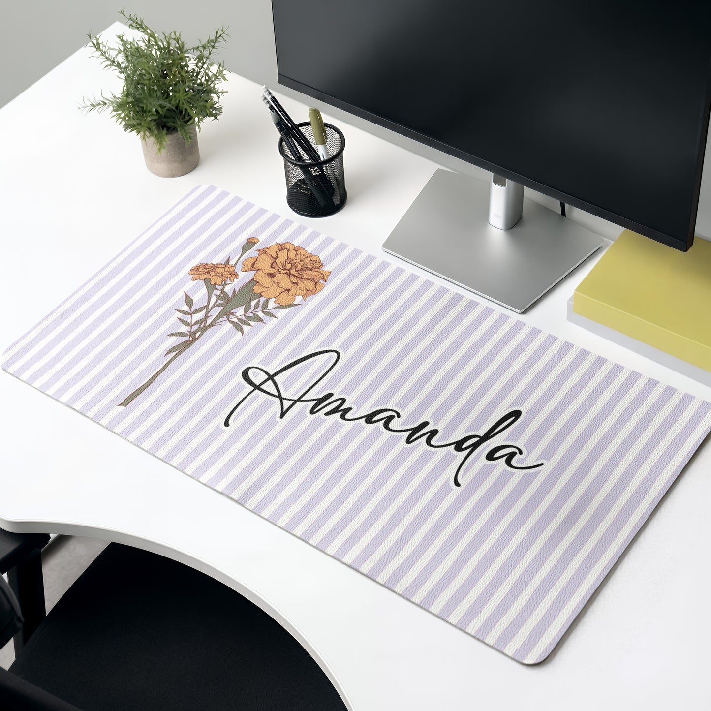 Custom-Name-&-Birth-Flower-Gift-For-Her-Personalized-Desk-Mat-2