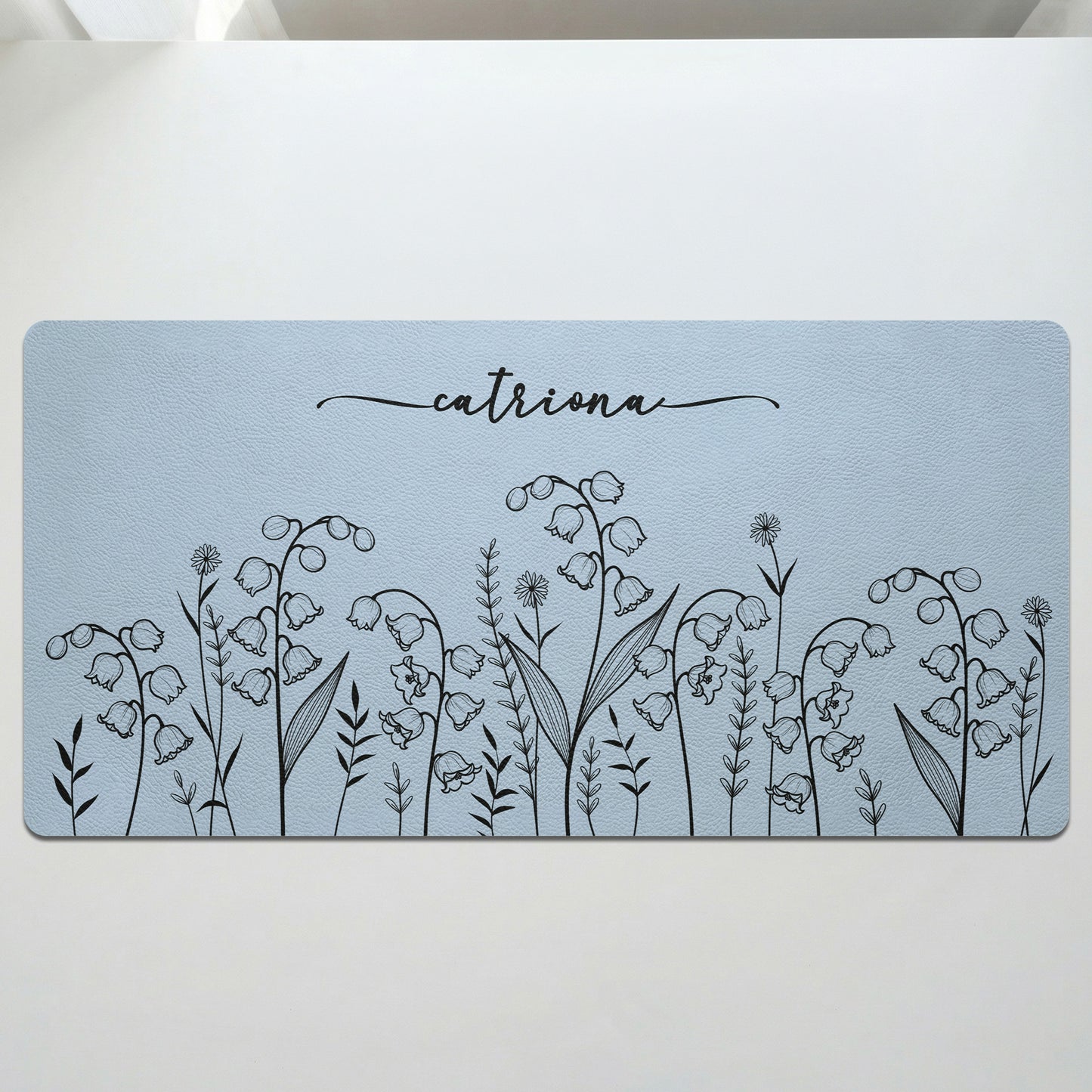 Custom-Name-Birth-Flower-Line-Art-Gift-For-Her-Friends-Sisters-Coworkers-Personalized-Desk-Mat-3