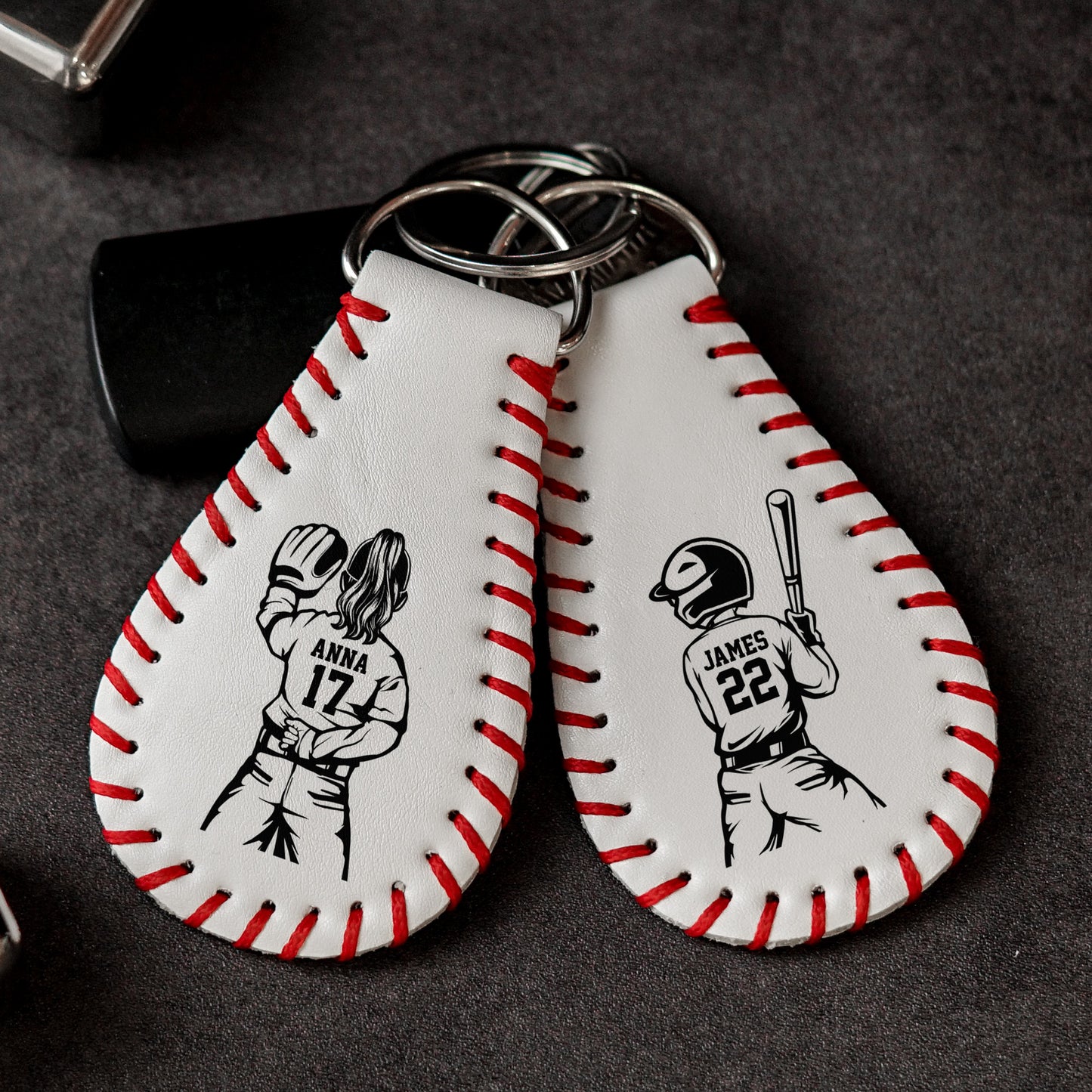 Custom-Name-&-Number-Gift-For-Baseball-Boys,-Baseball-Team-Personalized-Keychain-1