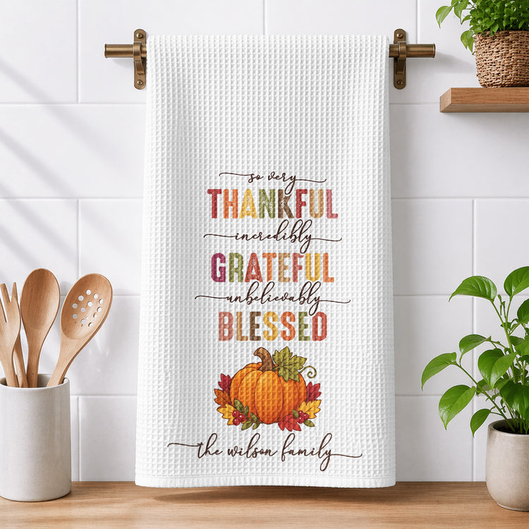 Custom-Name-Thanksgiving-Hostess-Gift,-Friendsgiving-Gift-Ideas,-Kitchen-Decor-Personalized-Kitchen-Towel