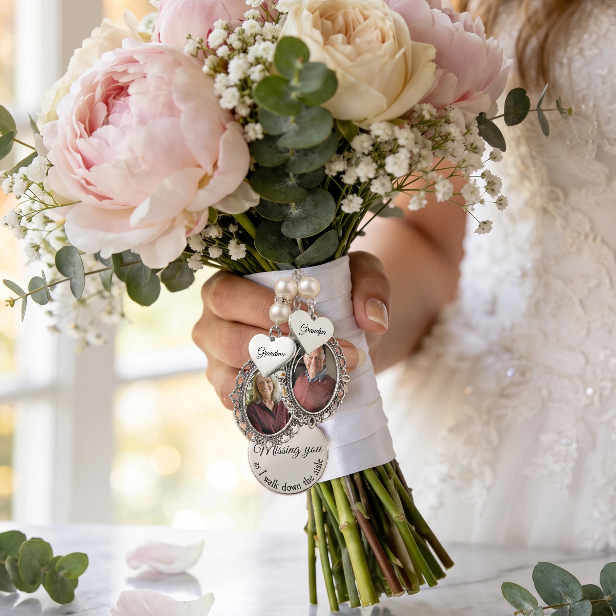 Custom-Photo-Bouquet-Charm-With-Heart-Pendant-Memorial-Wedding-Gift-For-Bride-Personalized-Bouquet-Charm-4