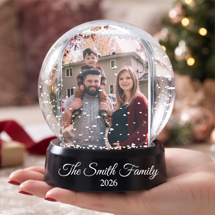 Custom-Photo-Snow-Globe-Christmas-Gifts-For-Family-Kids-Couple-Personalized-Snow-Globe-4