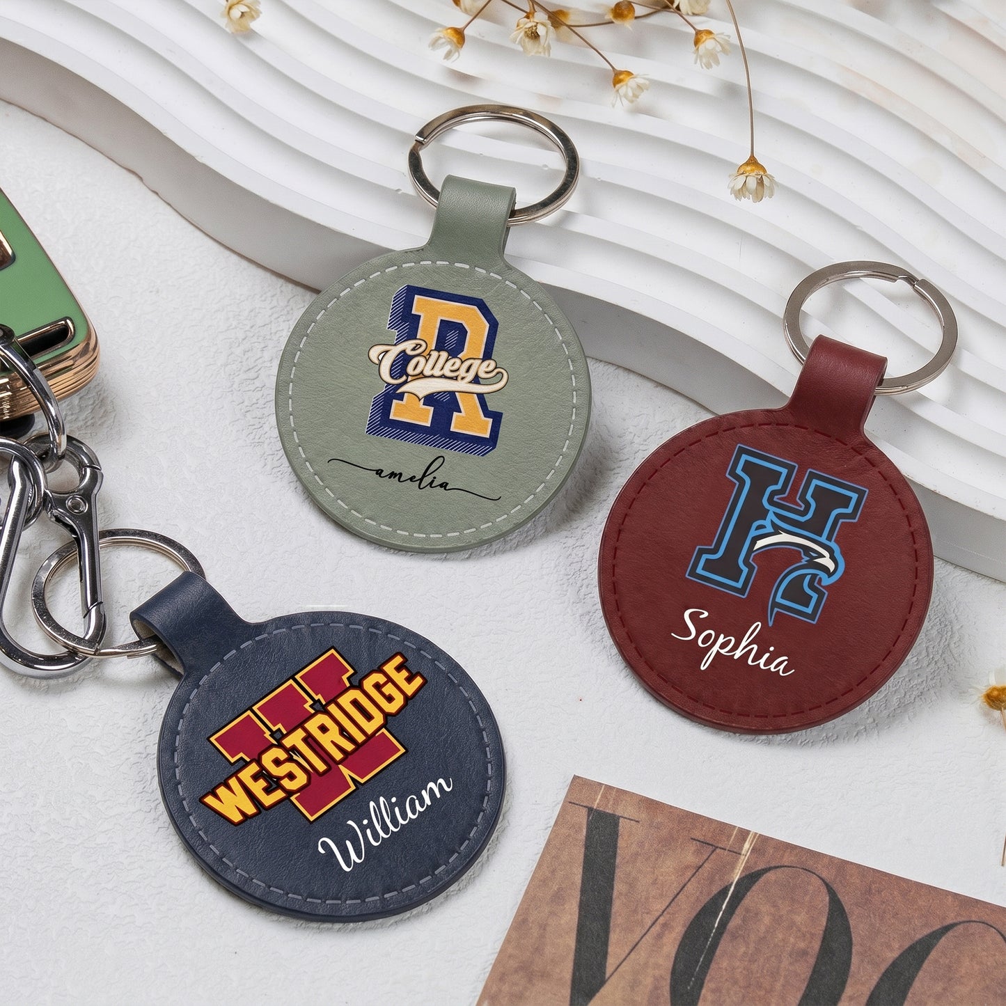 Custom-University-College-Logo-Personalized-Keychain-1