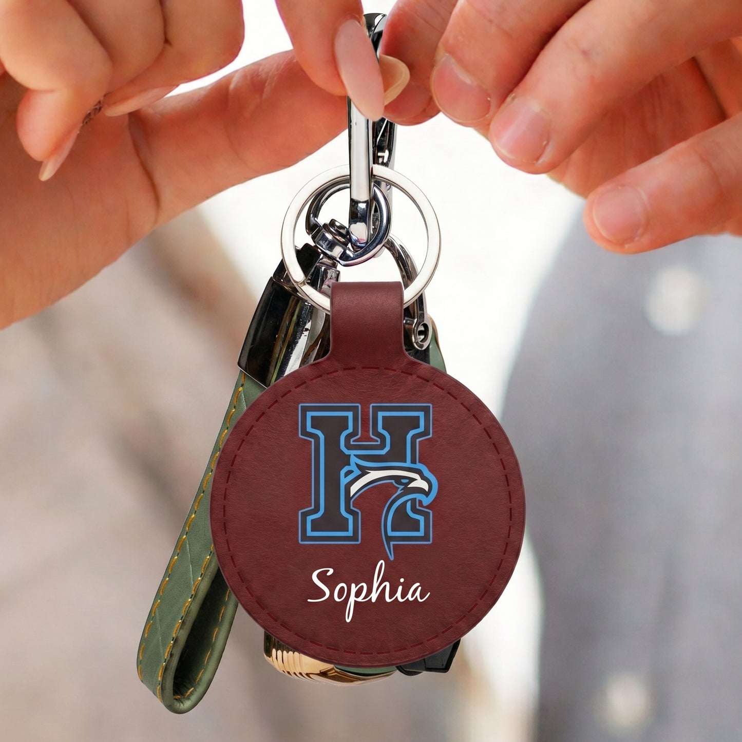Custom-University-College-Logo-Personalized-Keychain-3
