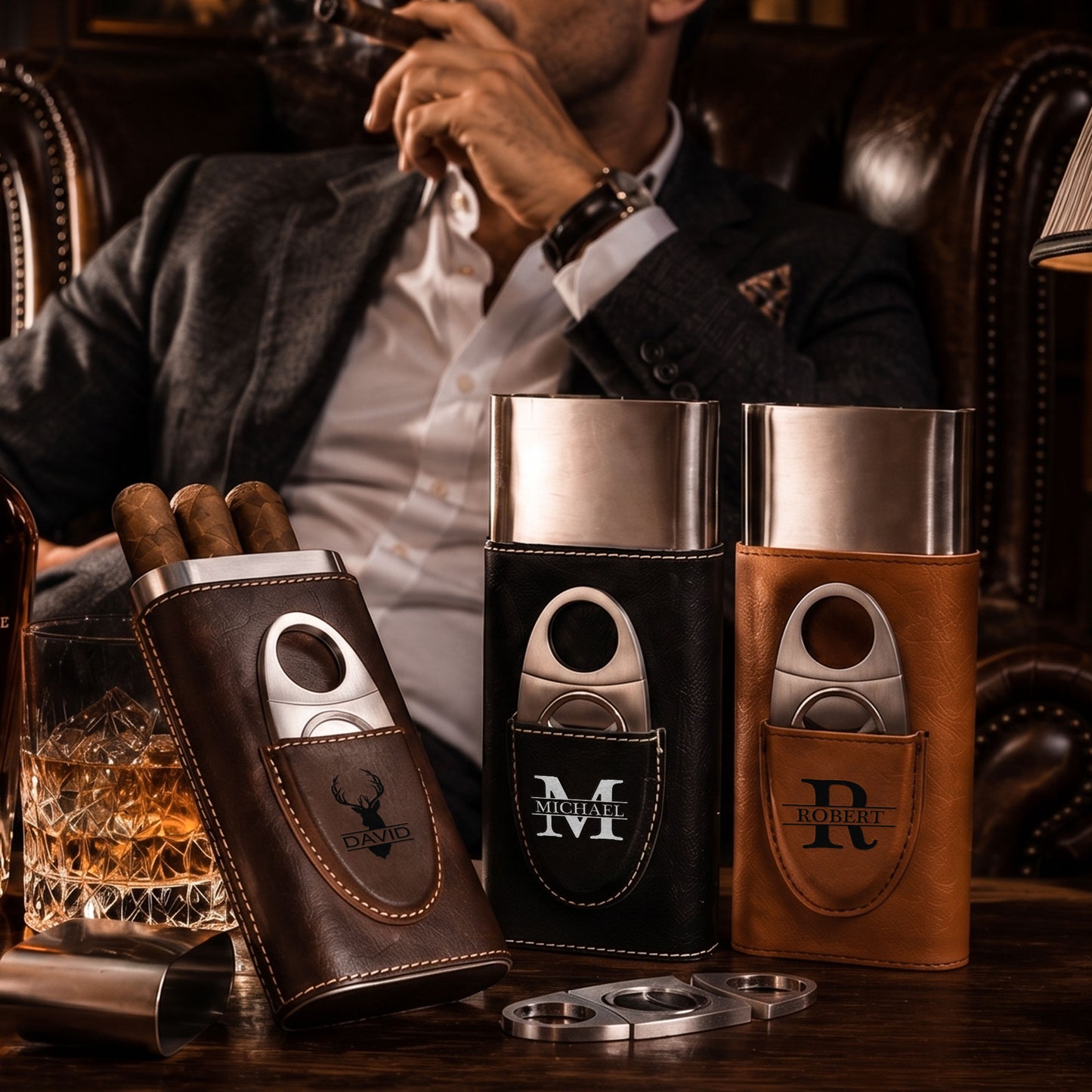 Custom-Vintage-Initial-Names-For-Him,-Husband,-Dad,-Papa-Personalized-Cigar-Case-7