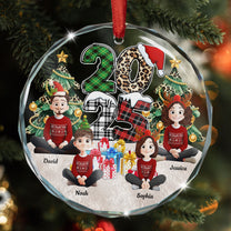Family Couple Friends Sitting 2025 Cartoon Version - Personalized Glass Ornament