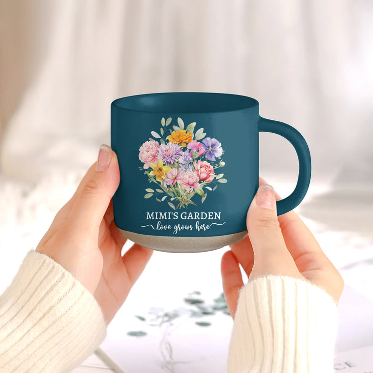 Family-Birth-Flower-Bouquet-Flowers-Gift-For-Mom,-Grandma,-Family-Personalized-Mug-6