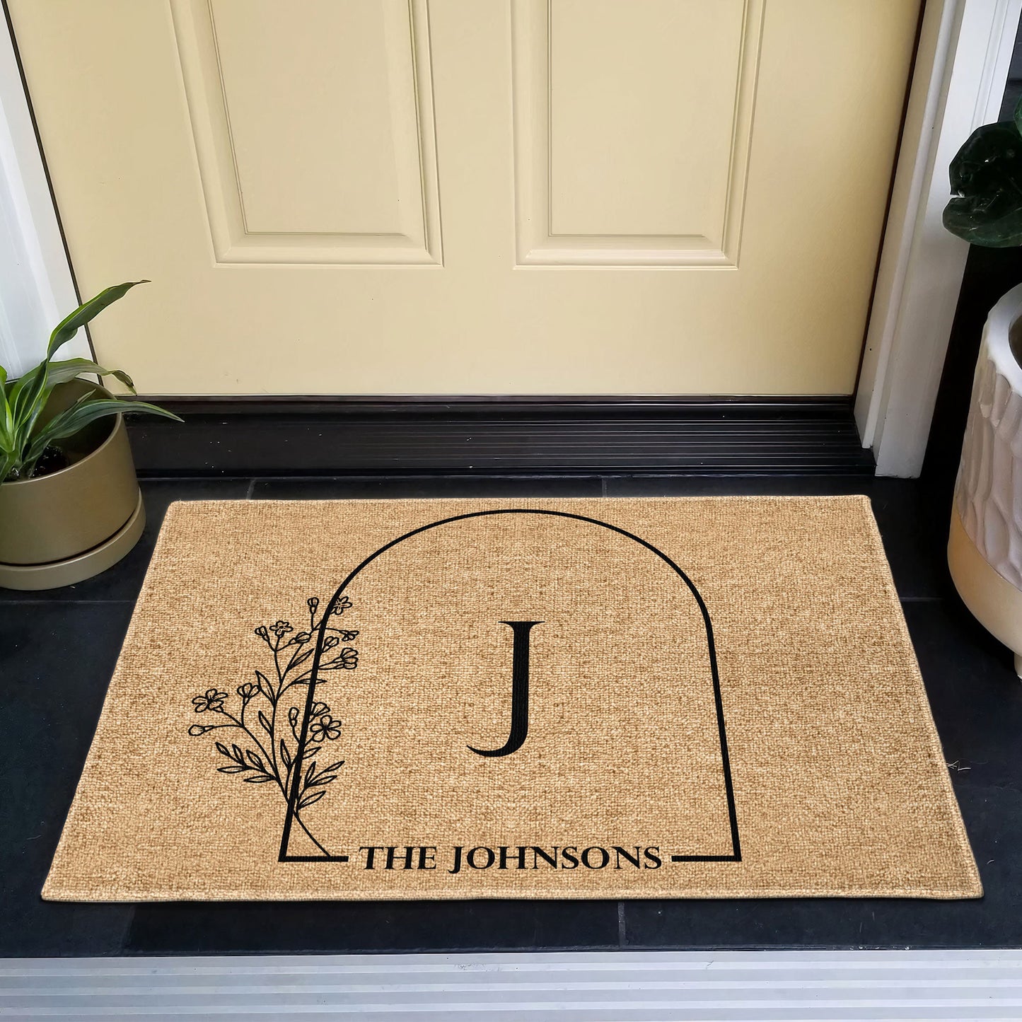 Family_Name_With_Floral_Personalized_Doormat_2