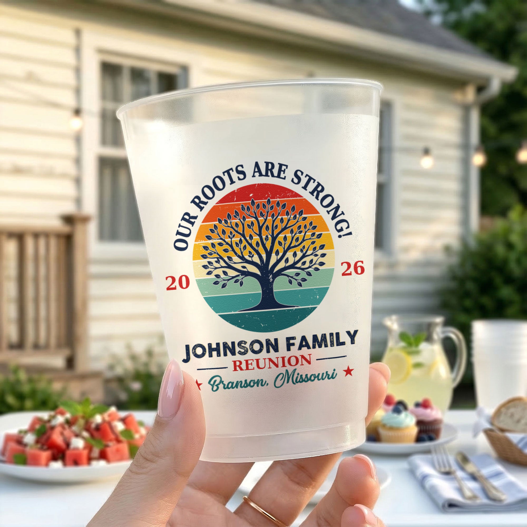 Family-Reunion-Party-Favors,-Family-Tree,-Our-Roots-Run-Deep-Personalized-Cups-4