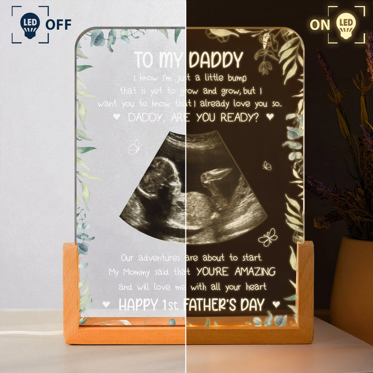 Father's-Day-Gifts-For-New-Dad,-New-Grandparents-From-Little-Bump-Personalized-Night-Light3