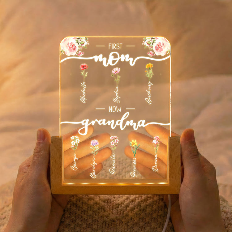First-Mom-Now-Grandma-Personalized-Night-Light-2