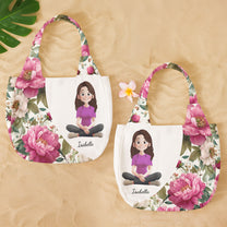 Gift For Her Daughter Friend Birthday Flower Self Gift - Personalized Round Tote Bag