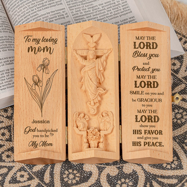 God-Handpicked-You-To-Be-Mom-Personalized-Wooden-Plaque-2