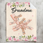 Grandma Hold Grandkids' Hands - Personalized Blanket