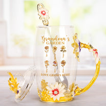 Grandma's-Garden-Love-Grows-Here-Golden-Birth-Month-Flower-Personalized-Glass-Cup-1