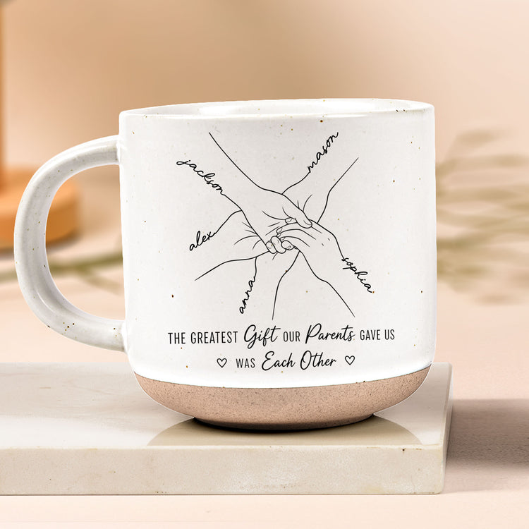 Hands-Print-Line-Art-Custom-Name-Gift-For-Sibling-Personalized-Mug-3