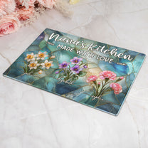 Her-Kitchen-Made-With-Love-Mother-Of-Pearl-Birth-Flower-Personalized-Cutting-Board-2