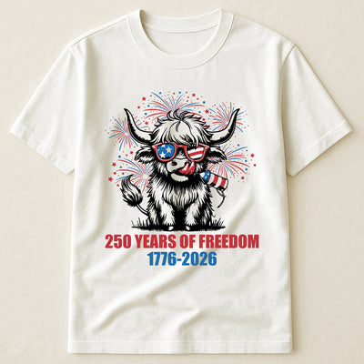 Highland Cow 250 Years Of Freedom - Shirt