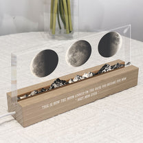 How The Moon Looked On The Day You Became Our Mom - Personalized LED Night Light